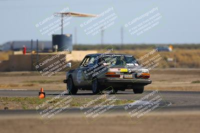 media/Oct-02-2022-24 Hours of Lemons (Sun) [[cb81b089e1]]/1030am (Sunrise Back Shots)/